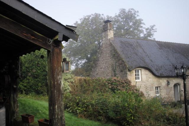 Gites Du Gohic - L'Ecurie Quistinic Exteriör bild